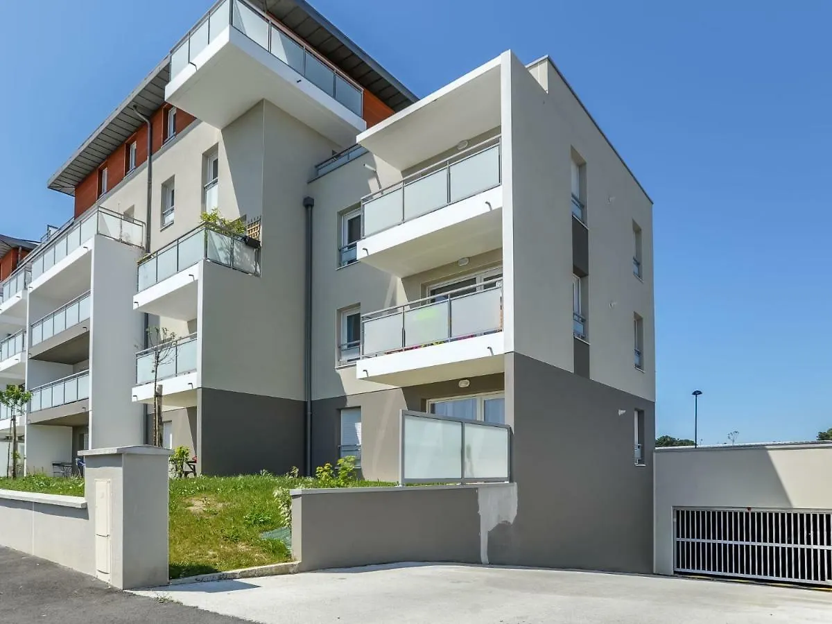 Apartment Studio Apsara By Interhome Saint-Malo